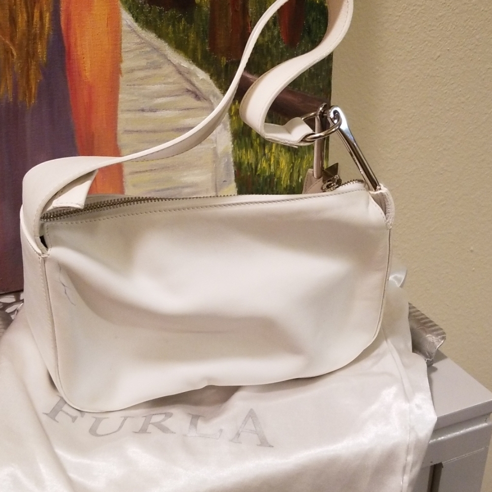 AUTHENTIC FURLA